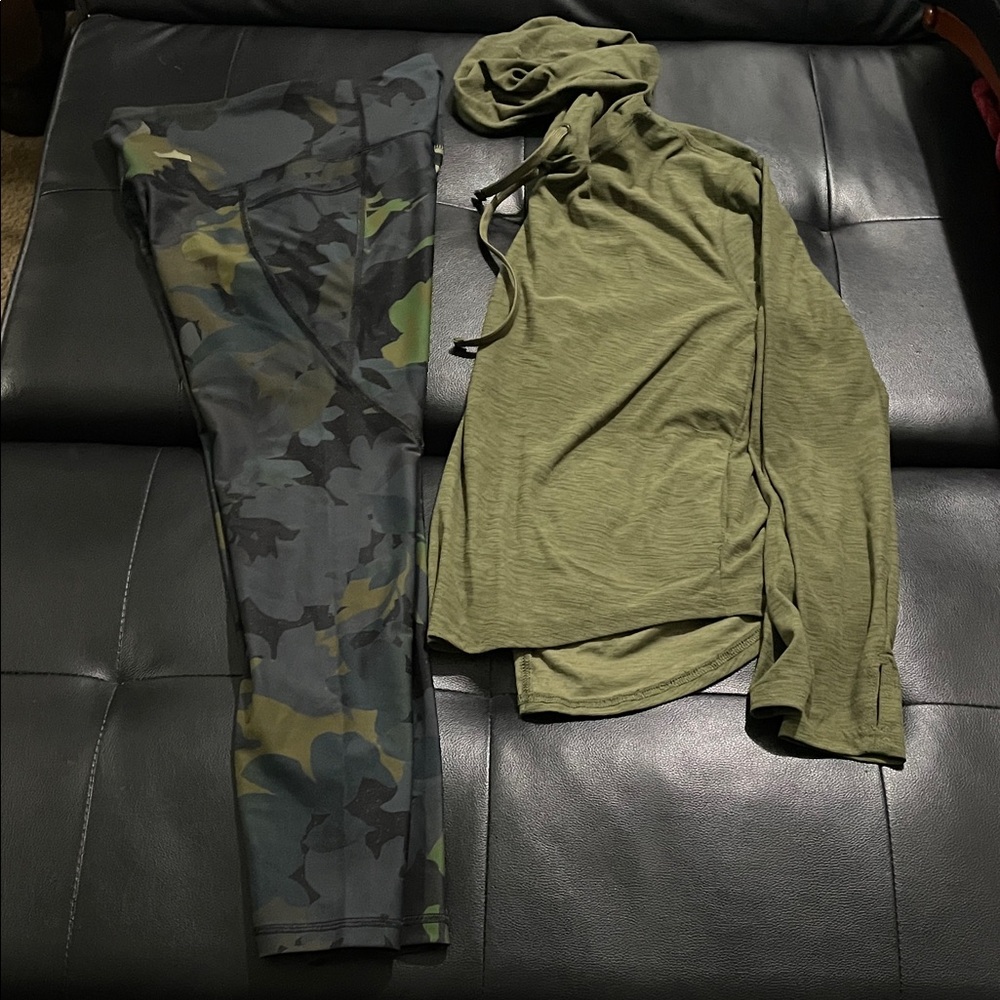 Old Navy Camouflage Leggings and Olive Top Set